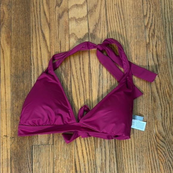 NWOT La Blanca Island Goddess Banded Cut Out Halter Bikini Top 10 - Picture 3 of 5